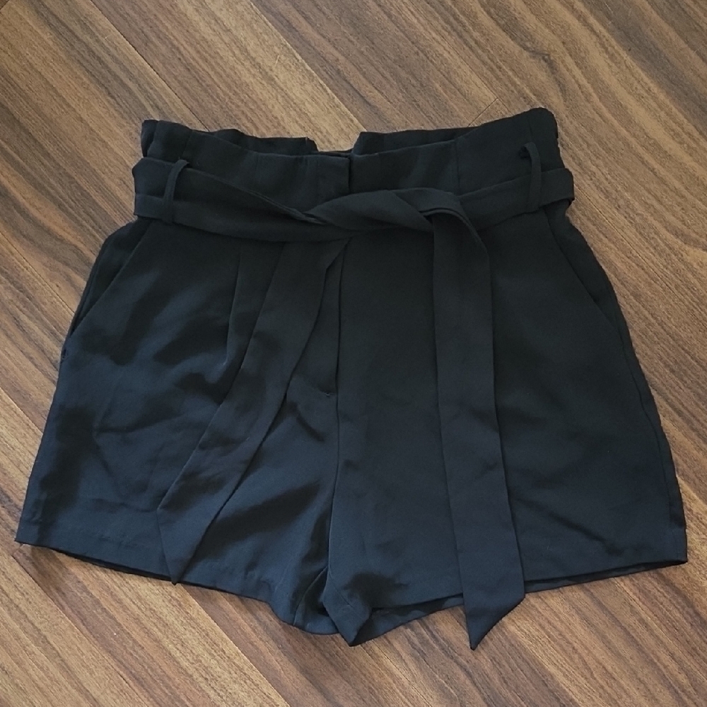 💥Buy2Get1Free💥Dynamite High Waist Black Shorts with Tie Belt - Picture 1 of 5